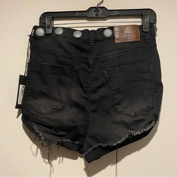 One teaspoon black short - Picture 3 of 4